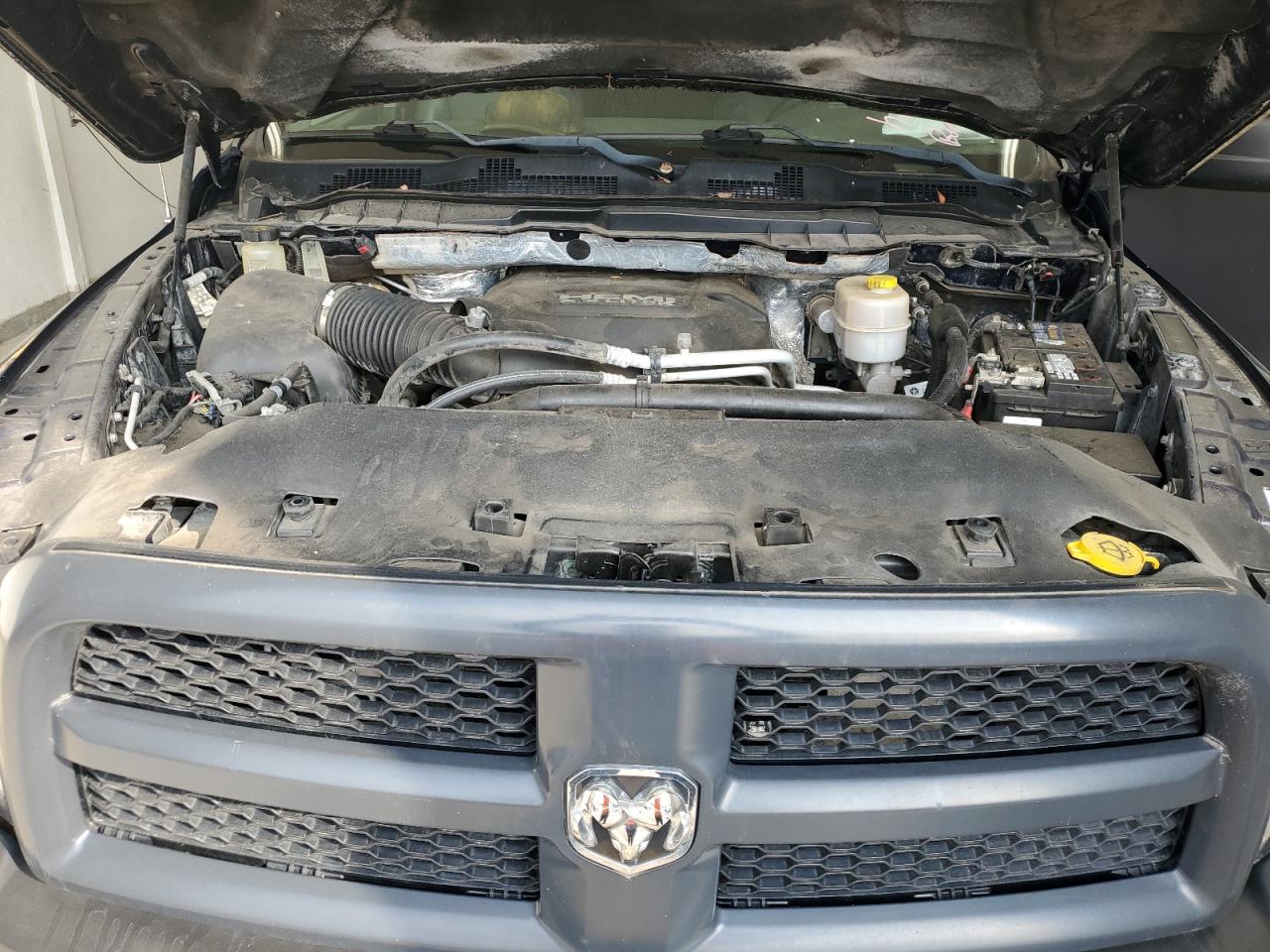 2016 RAM 2500 - Image 11