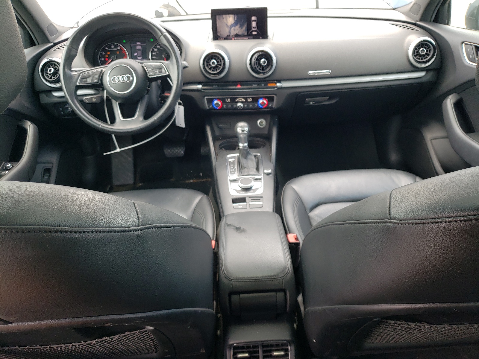 WAUAUHFF9J1048592 2018 Audi A3 Premium