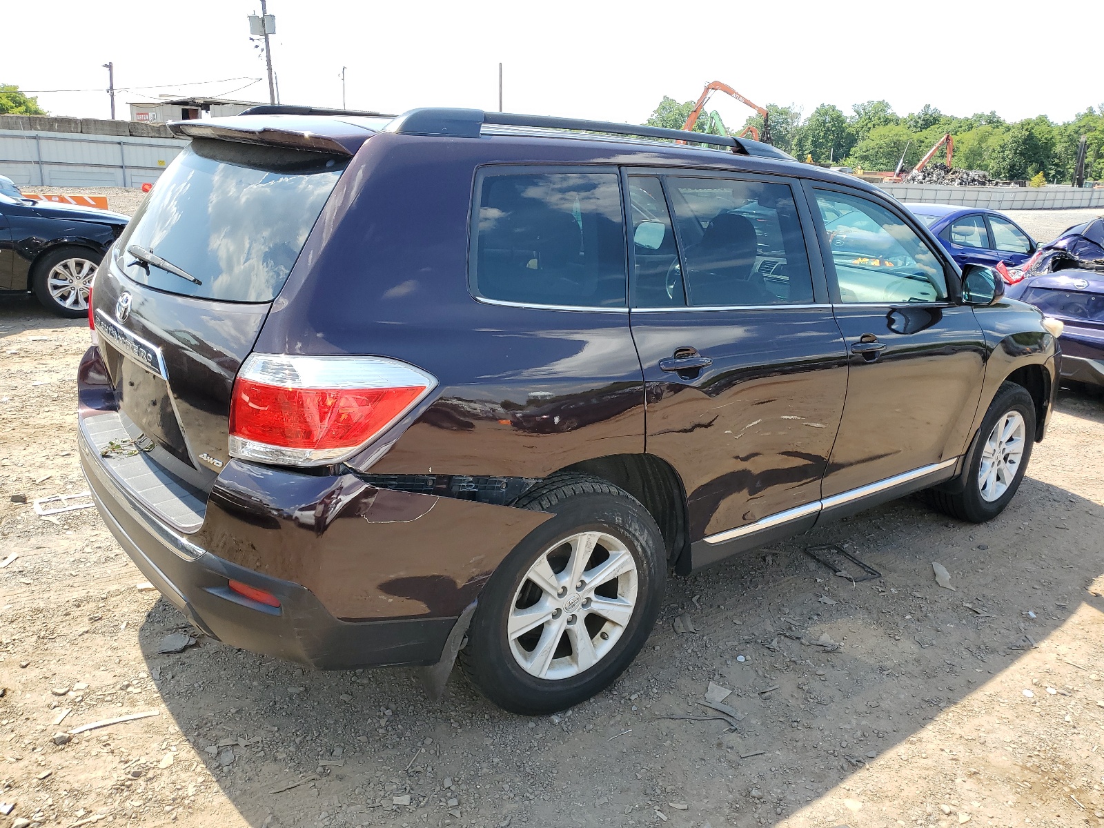 2013 Toyota Highlander Base vin: 5TDBK3EH7DS259056