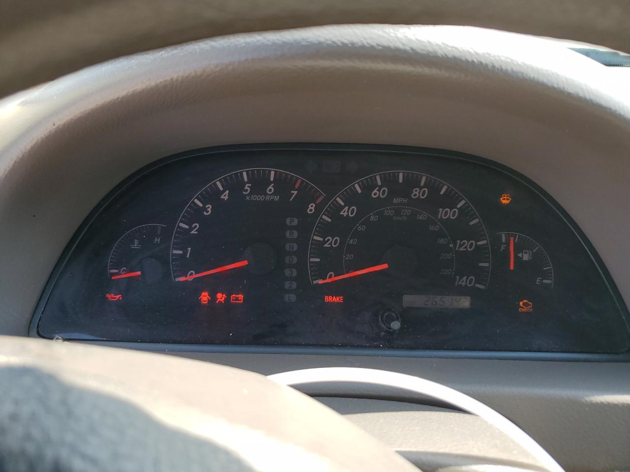 2005 Toyota Camry Le VIN: 4T1BE30KX5U047755 Lot: 61731764