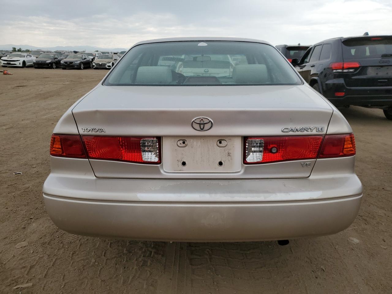 2000 Toyota Camry Le VIN: 4T1BF28K4YU952637 Lot: 64819824