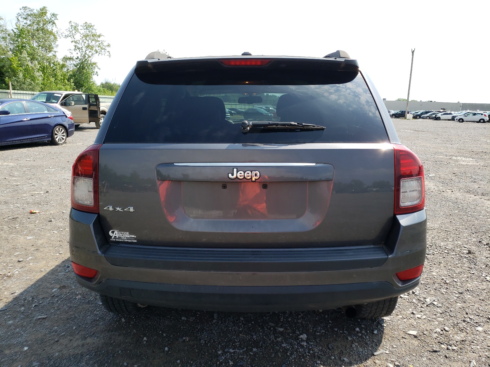 1C4NJDBB5GD777978 2016 Jeep Compass Sport