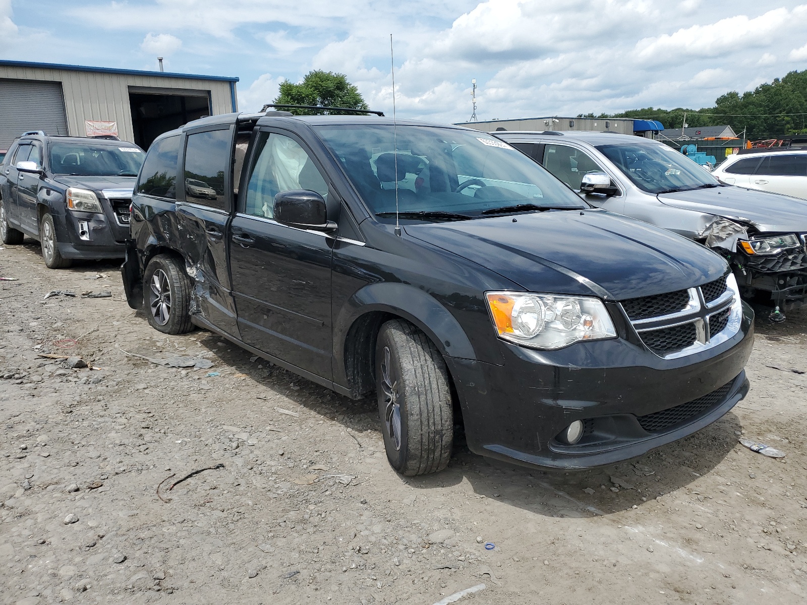 2017 Dodge Grand Caravan Sxt vin: 2C4RDGCG7HR825175