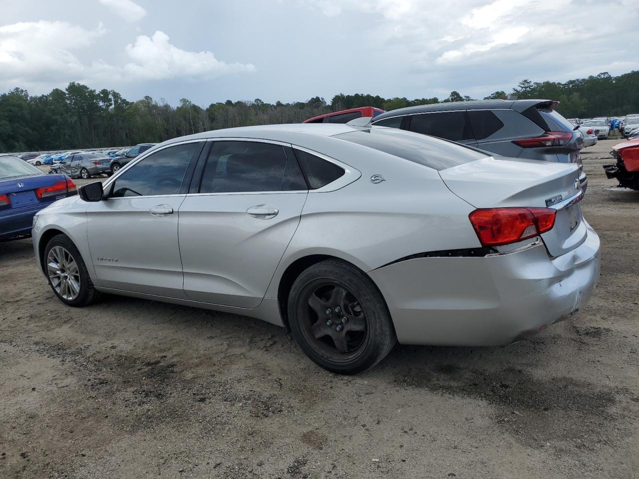 2015 Chevrolet Impala - Image 2