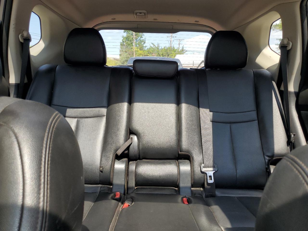 2015 Nissan Rogue S VIN: 5N1AT2MV3FC903338 Lot: 64831564