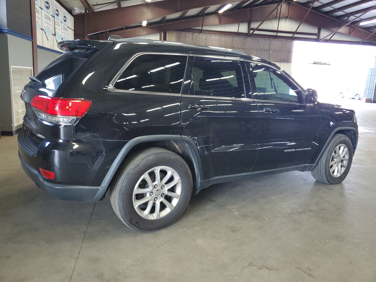 2014 Jeep Grand Cherokee Laredo vin: 1C4RJEAG4EC156979