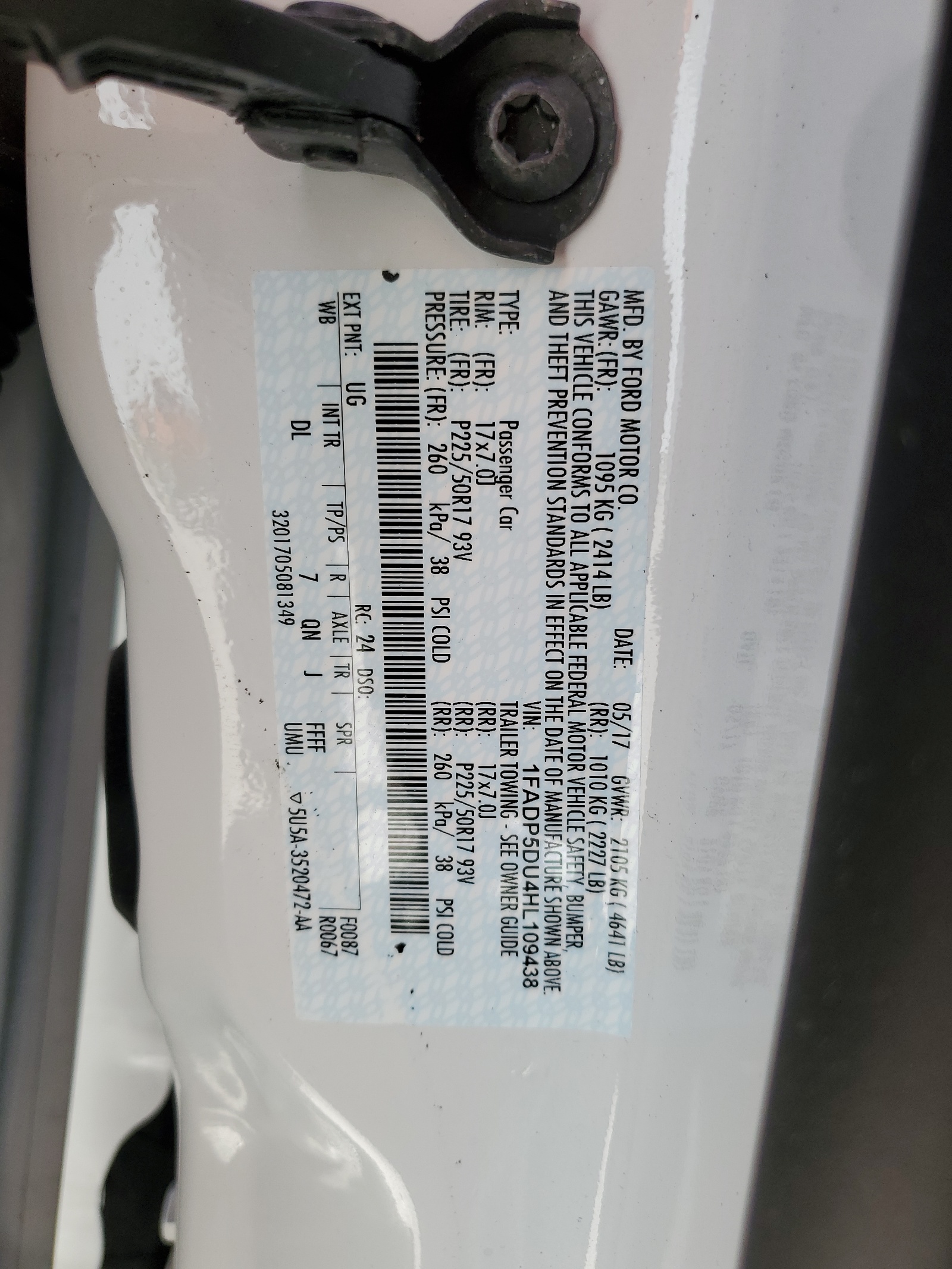 1FADP5DU4HL109438 2017 Ford C-Max Titanium