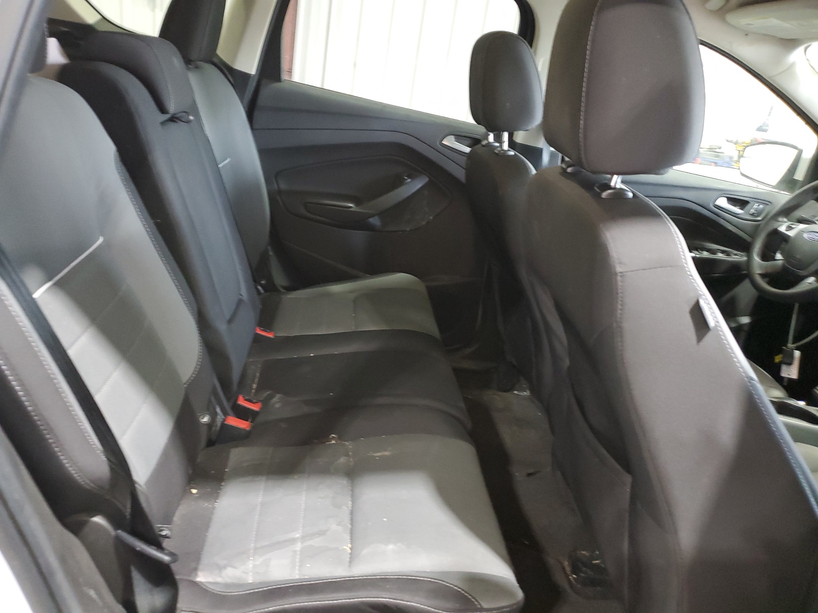 1FMCU9G92FUC70841 2015 Ford Escape Se