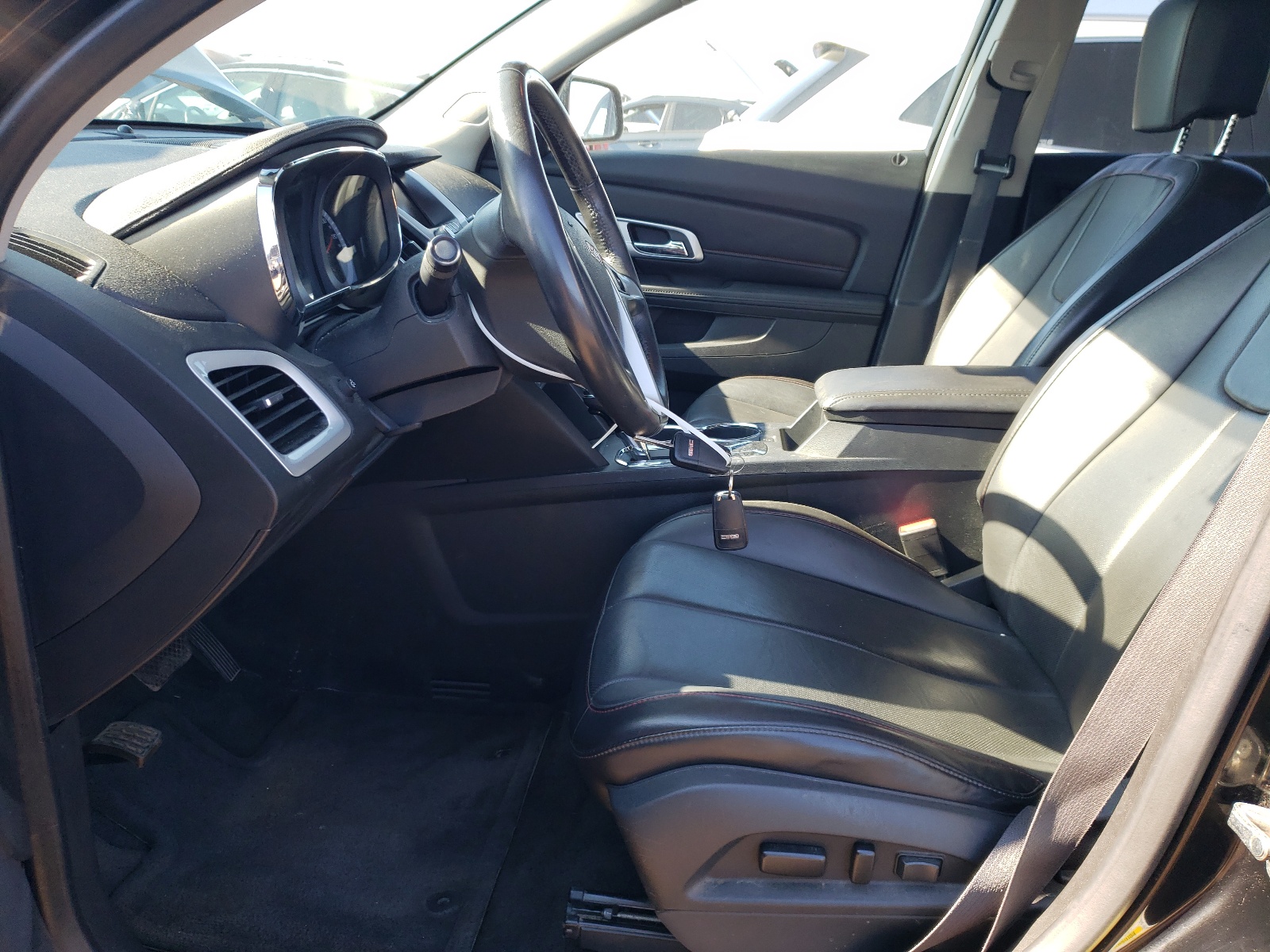 2GKFLPE30G6226137 2016 GMC Terrain Slt