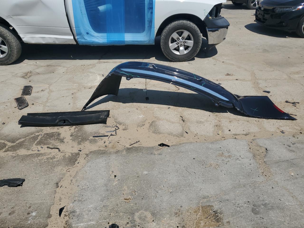 2019 Chrysler 300 Limited VIN: 2C3CCAEG2KH556149 Lot: 65019194