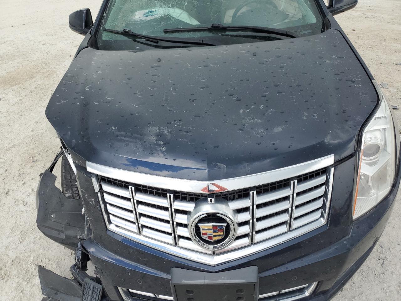 2014 Cadillac Srx Luxury Collection VIN: 3GYFNBE34ES657467 Lot: 63385274