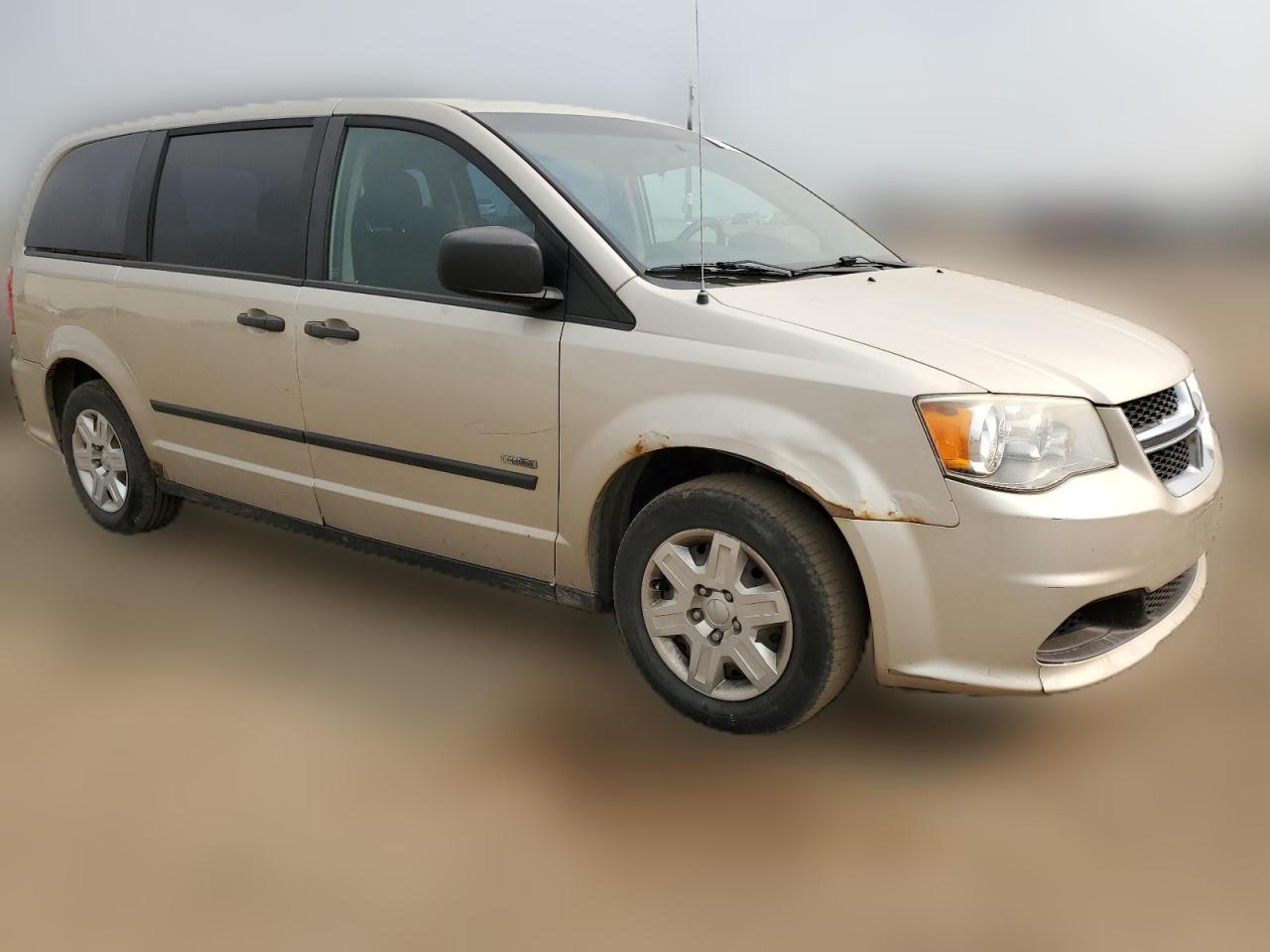 2012 Dodge Caravan - Image 4