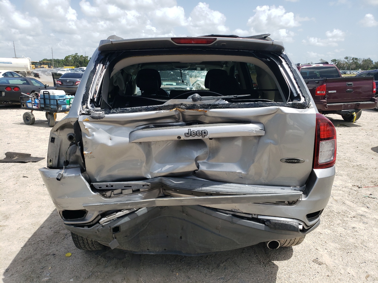 1C4NJCBA4GD649832 2016 Jeep Compass Sport