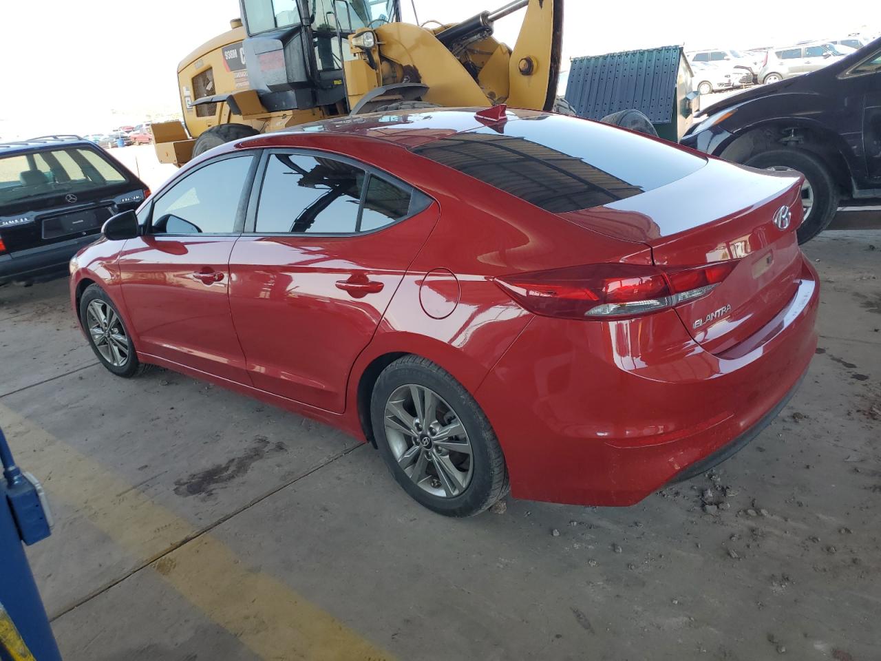 5NPD84LF4JH323389 2018 HYUNDAI ELANTRA - Image 2