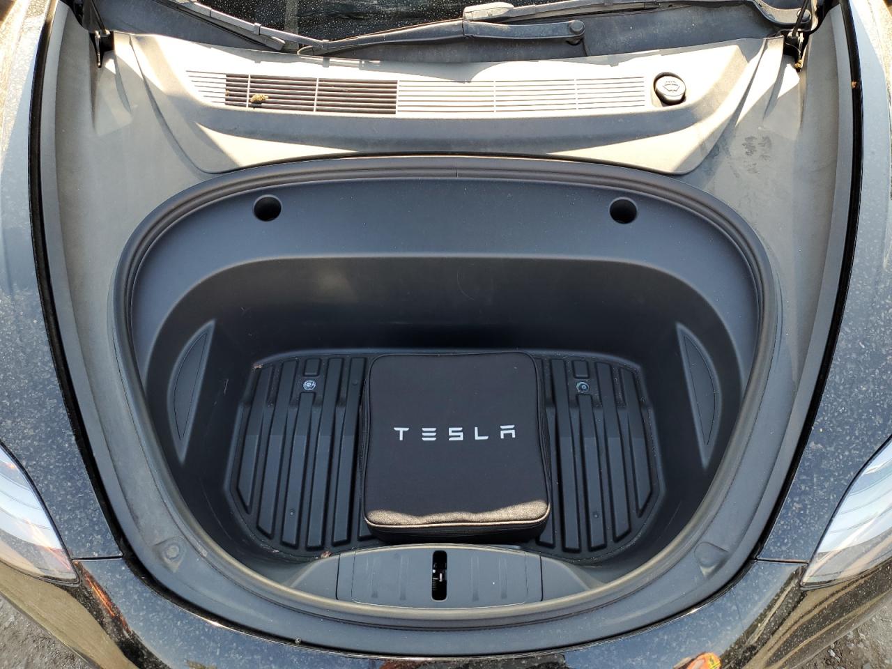 5YJ3E1EA3NF337745 2022 Tesla Model 3