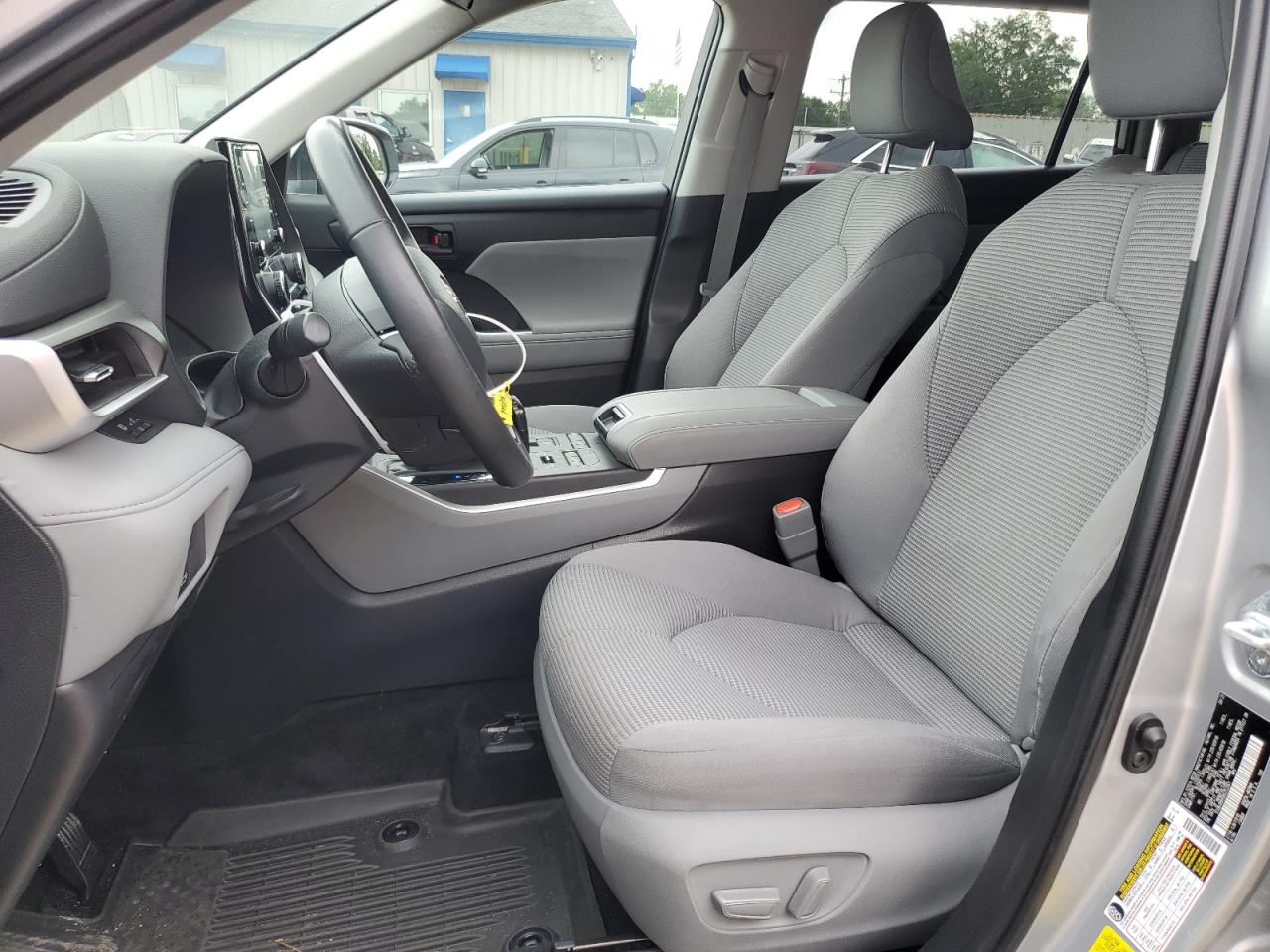 2022 Toyota Highlander L VIN: 5TDBZRBH5NS253261 Lot: 64671824