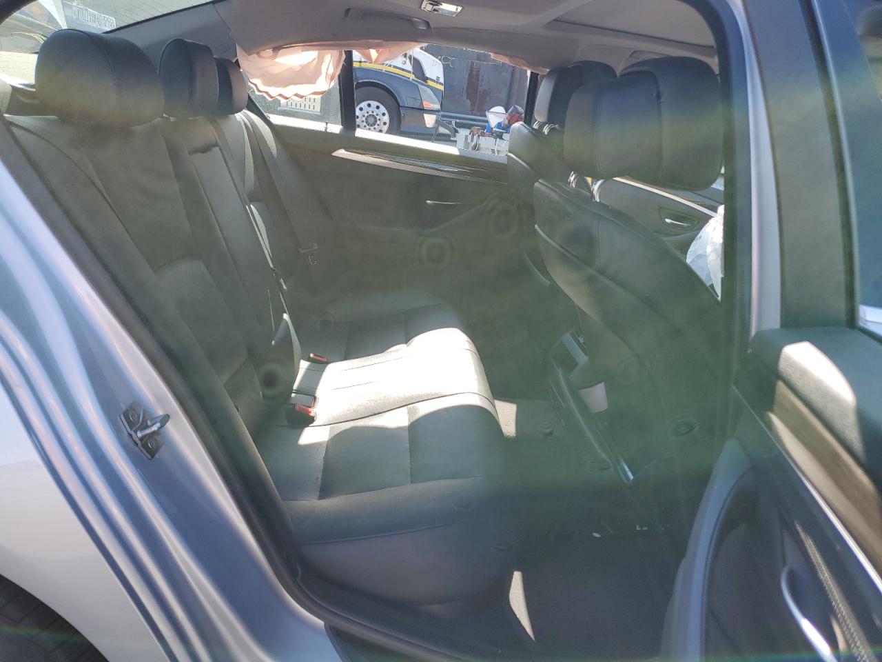 2011 BMW 528 I VIN: WBAFR1C56BDS35105 Lot: 65361604