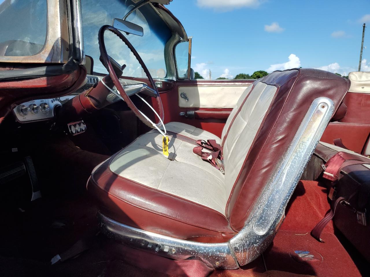 1960 Buick Electra VIN: 8G3019523 Lot: 63455834