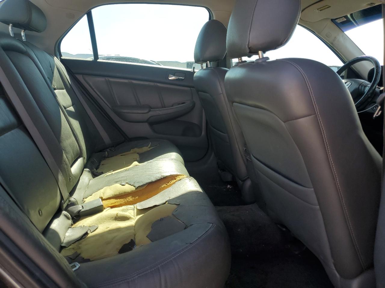 2005 Honda Accord Hybrid VIN: JHMCN36415C011944 Lot: 64210384