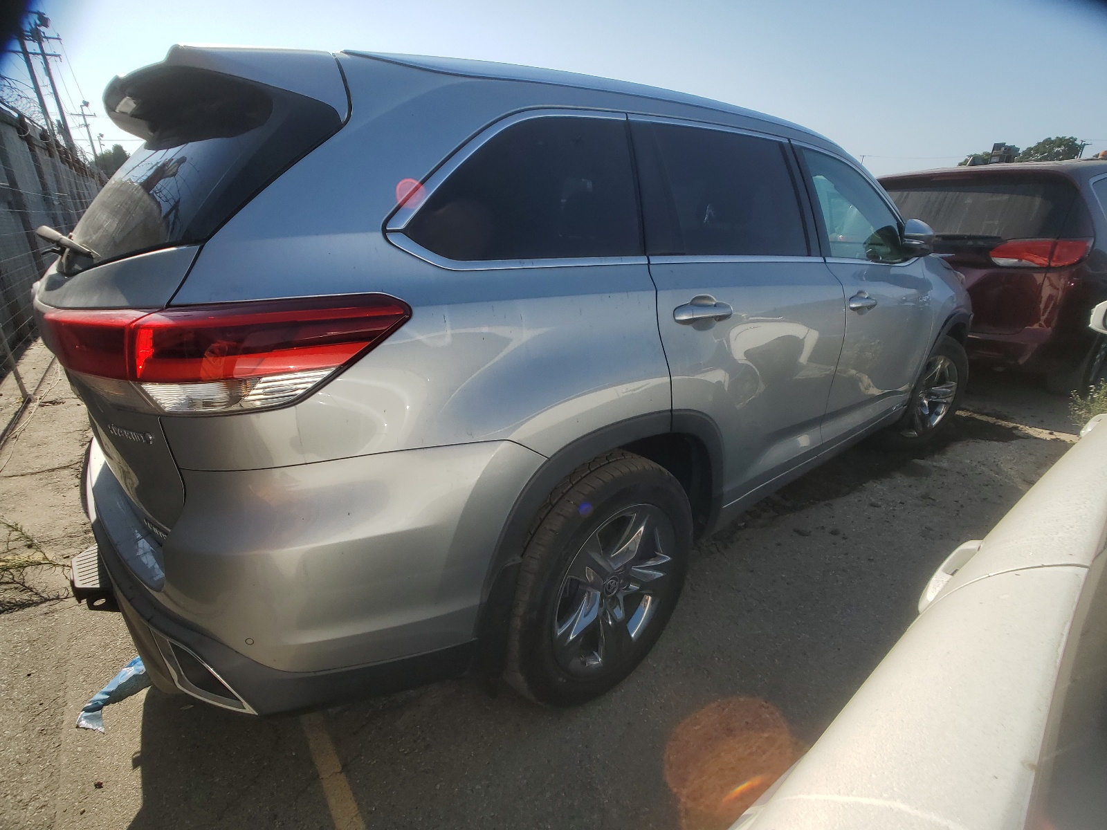 5TDDGRFH6KS053008 2019 Toyota Highlander Hybrid Limited