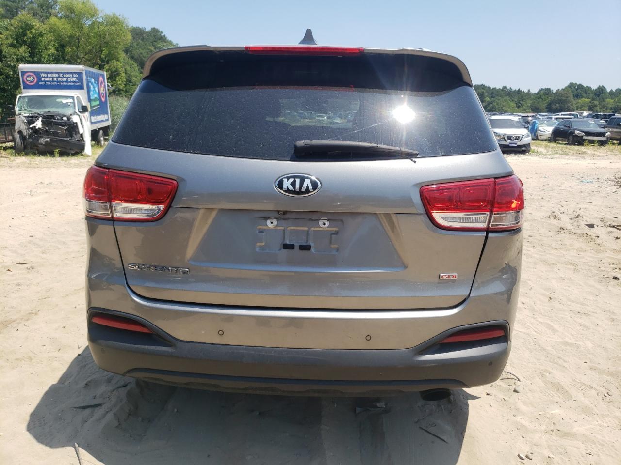 2018 Kia Sorento Lx VIN: 5XYPG4A32JG373367 Lot: 61476694