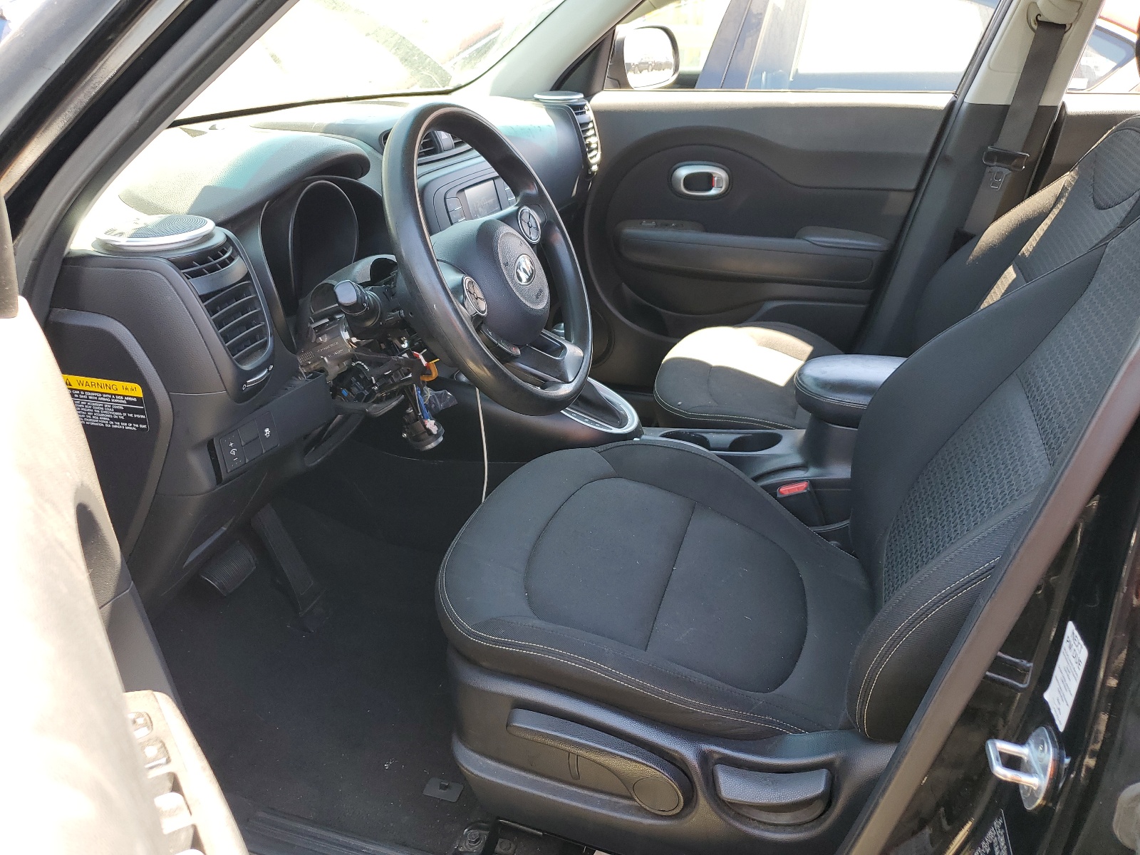 KNDJP3A50G7237715 2016 Kia Soul +