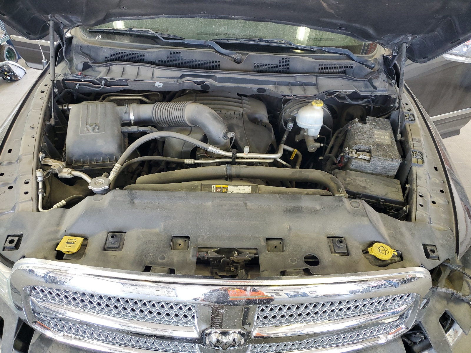 1C6RR7WT0ES357009 2014 Ram 1500 Longhorn