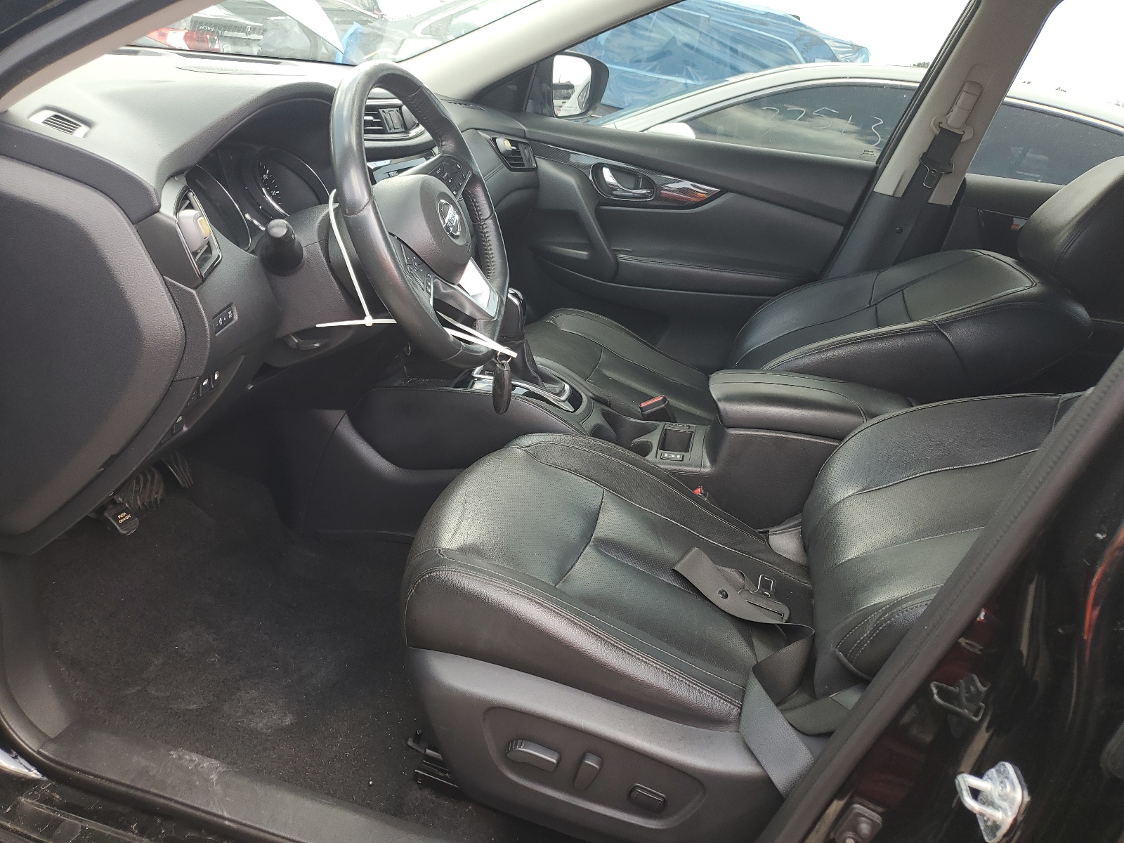 5N1AT2MT9JC734577 2018 Nissan Rogue S