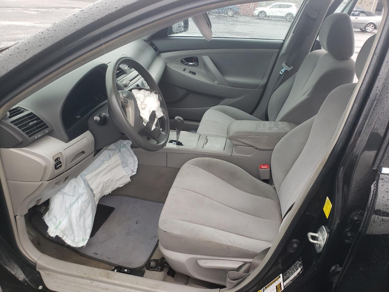 2011 Toyota Camry - Image 7