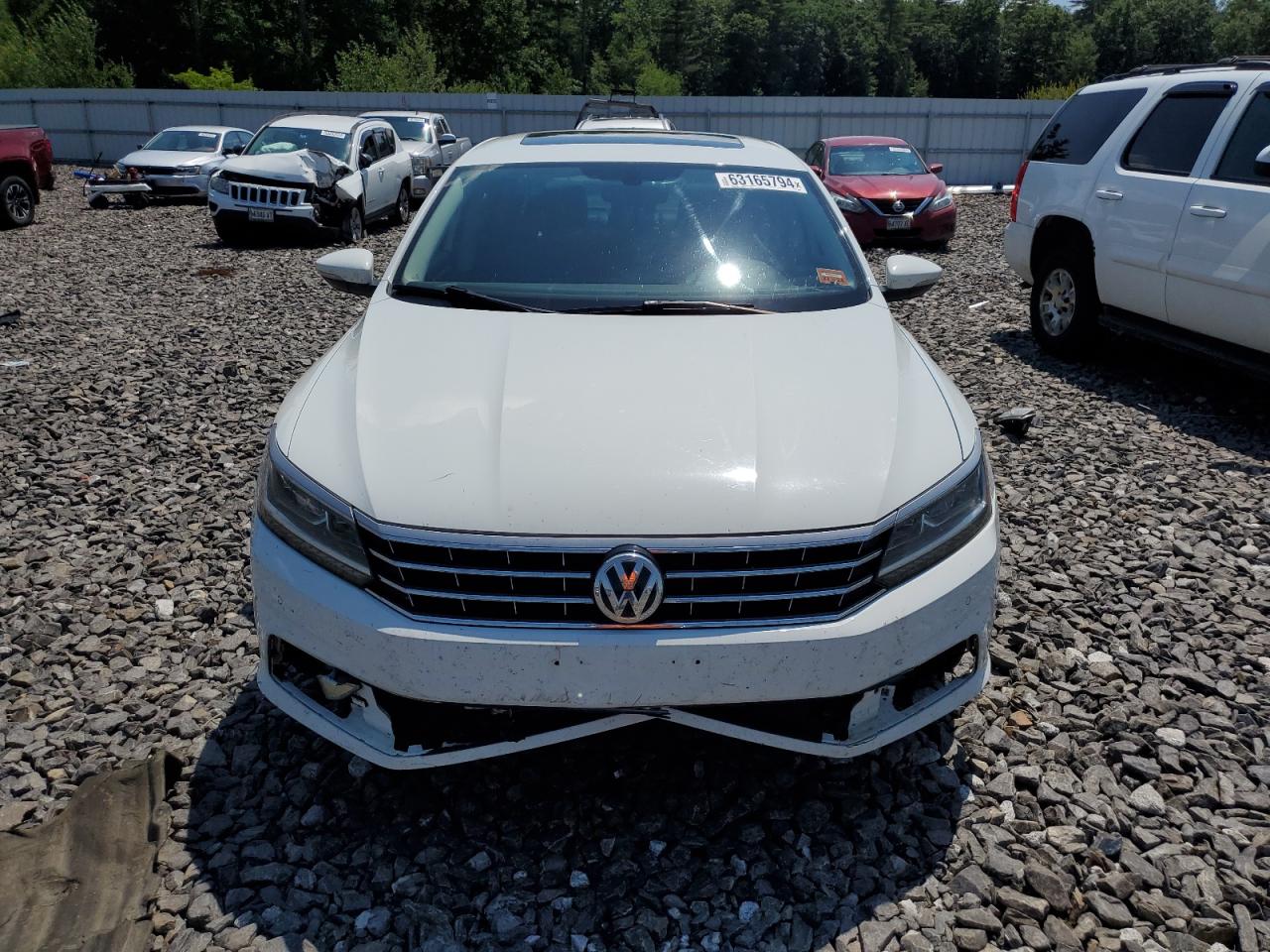 1VWGT7A32HC040434 2017 Volkswagen Passat Se