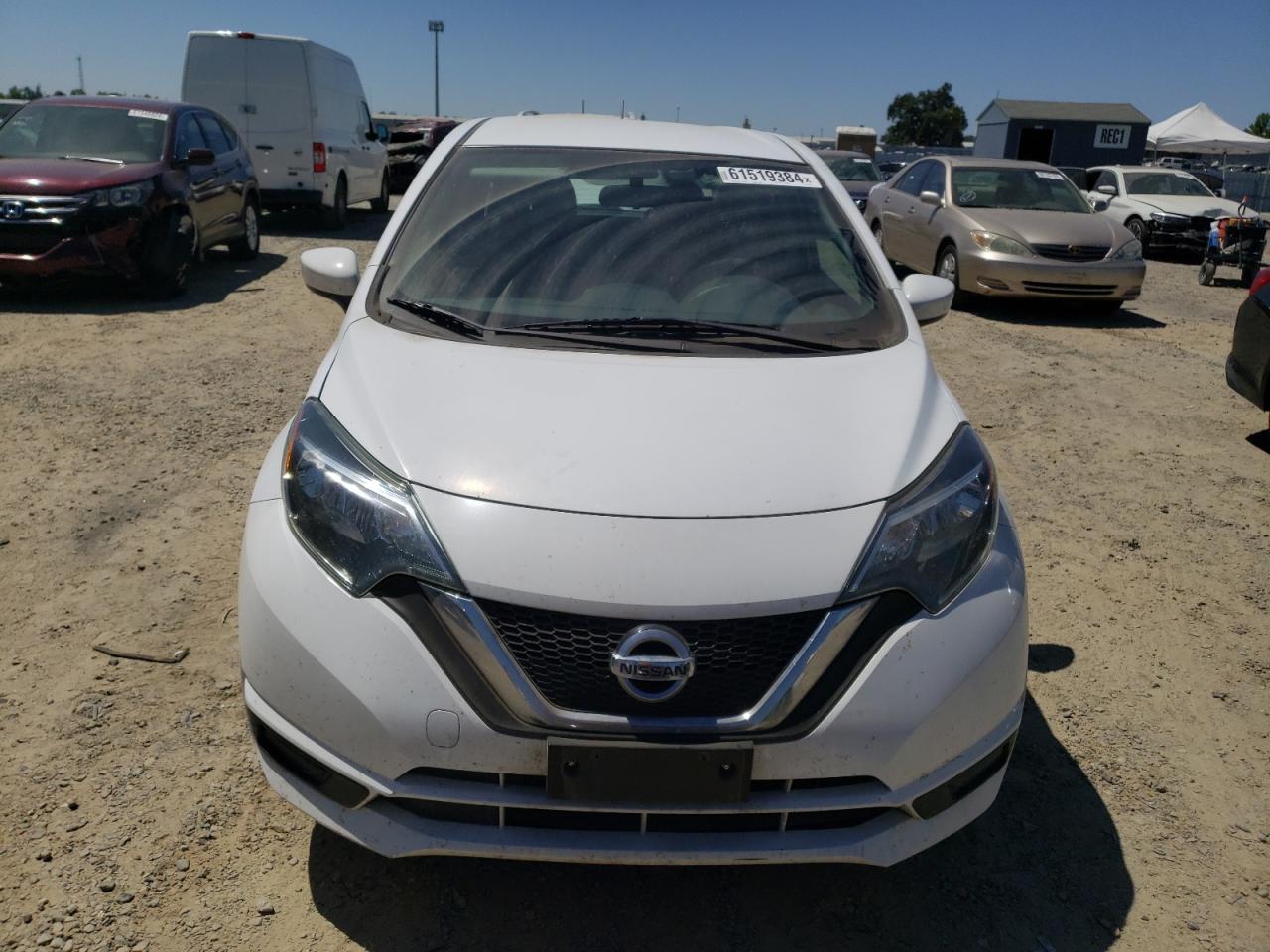 NISSAN VERSA NOTE - VIN 3N1CE2CP6JL366037 з аукціону в Америці