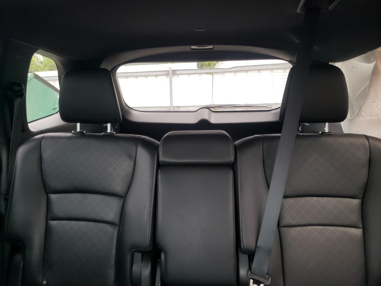 2019 Honda Passport Touring VIN: 5FNYF8H92KB010648 Lot: 64642184