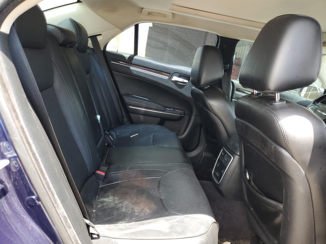 2017 Chrysler 300C VIN: 2C3CCAEG8HH586829 Lot: 62761034