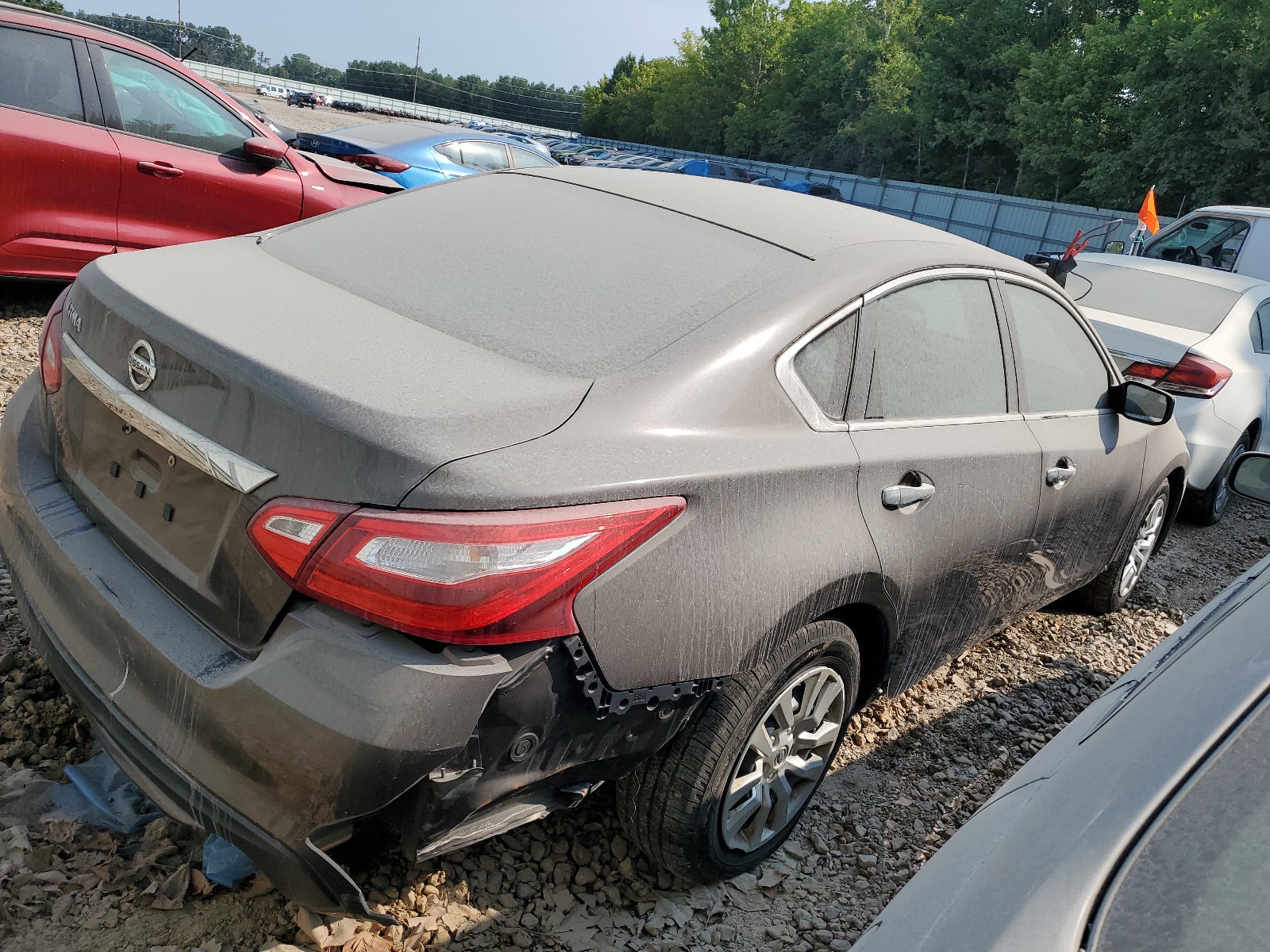 2016 Nissan Altima 2.5 vin: 1N4AL3AP0GN351941