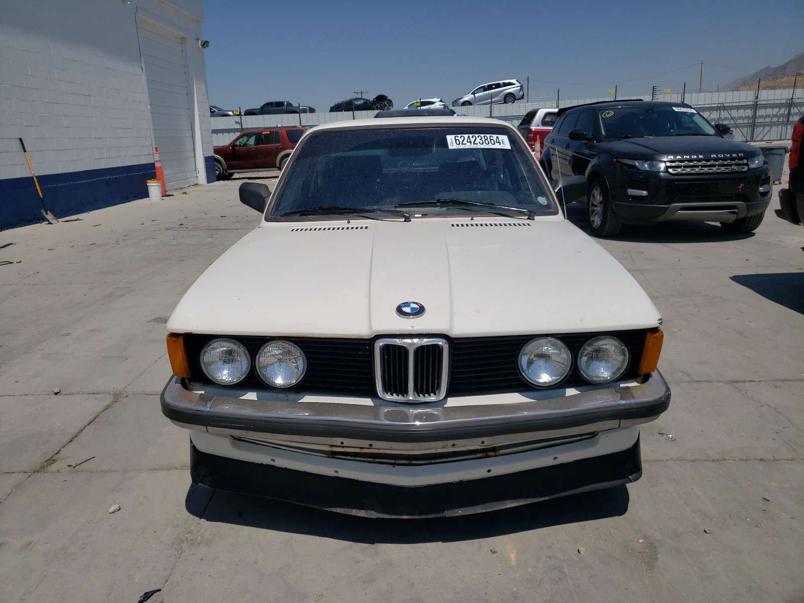 WBAAG3302B8023701 1981 BMW 320 I