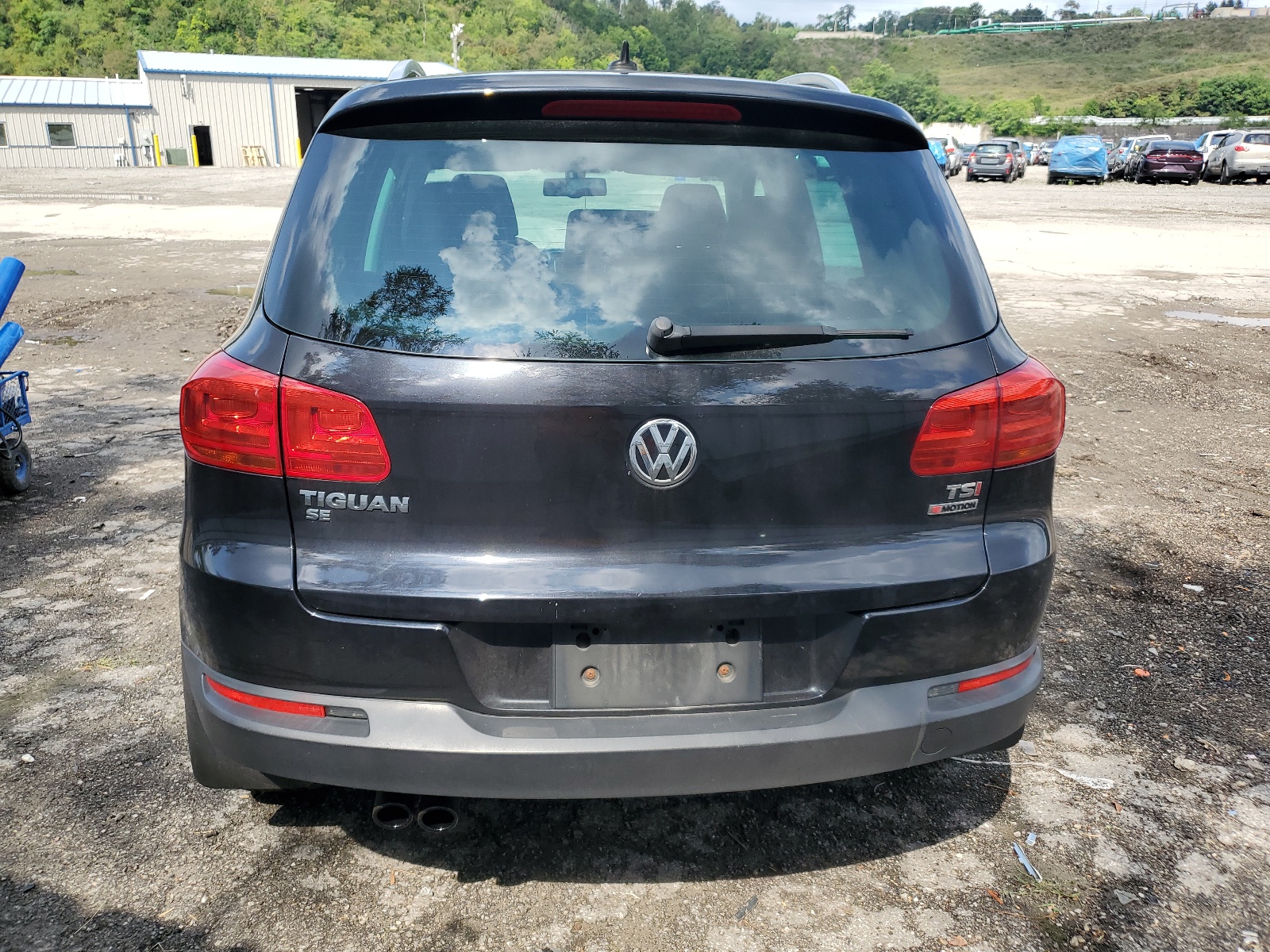 WVGBV7AX7GW519287 2016 Volkswagen Tiguan S