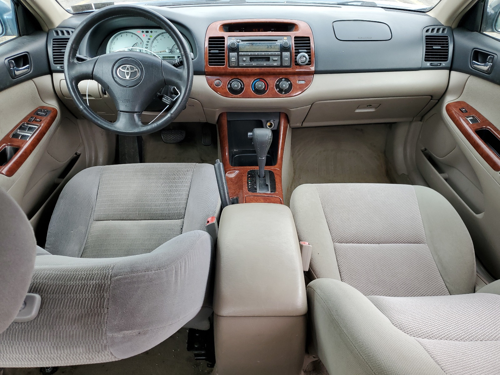 4T1BF32K63U552814 2003 Toyota Camry Le