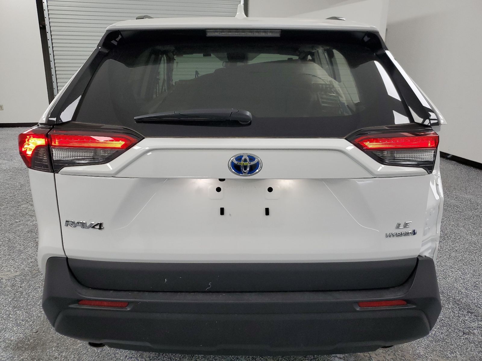 2T3LWRFV1RW199782 2024 Toyota Rav4 Le