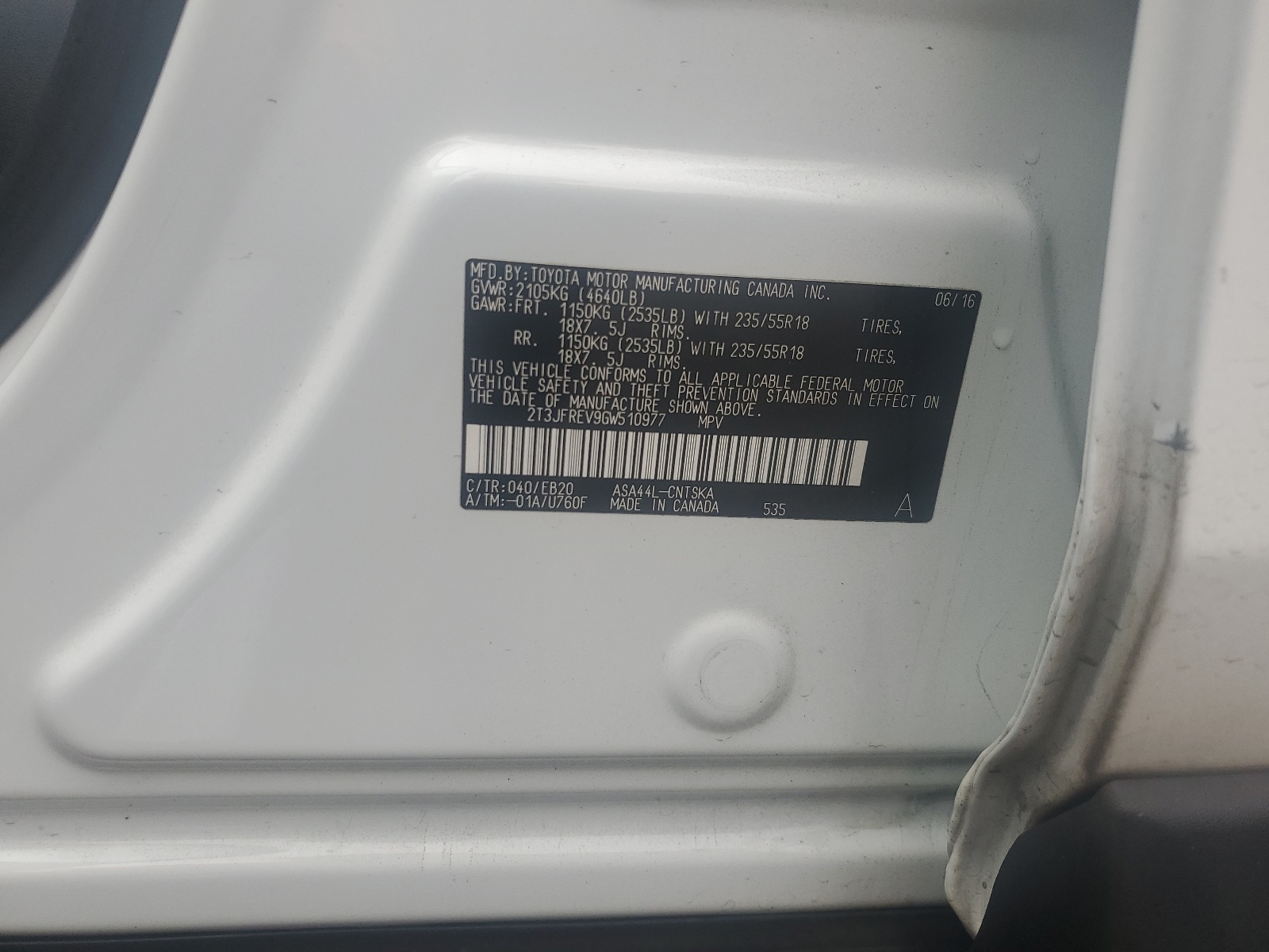 2T3JFREV9GW510977 2016 Toyota Rav4 Se