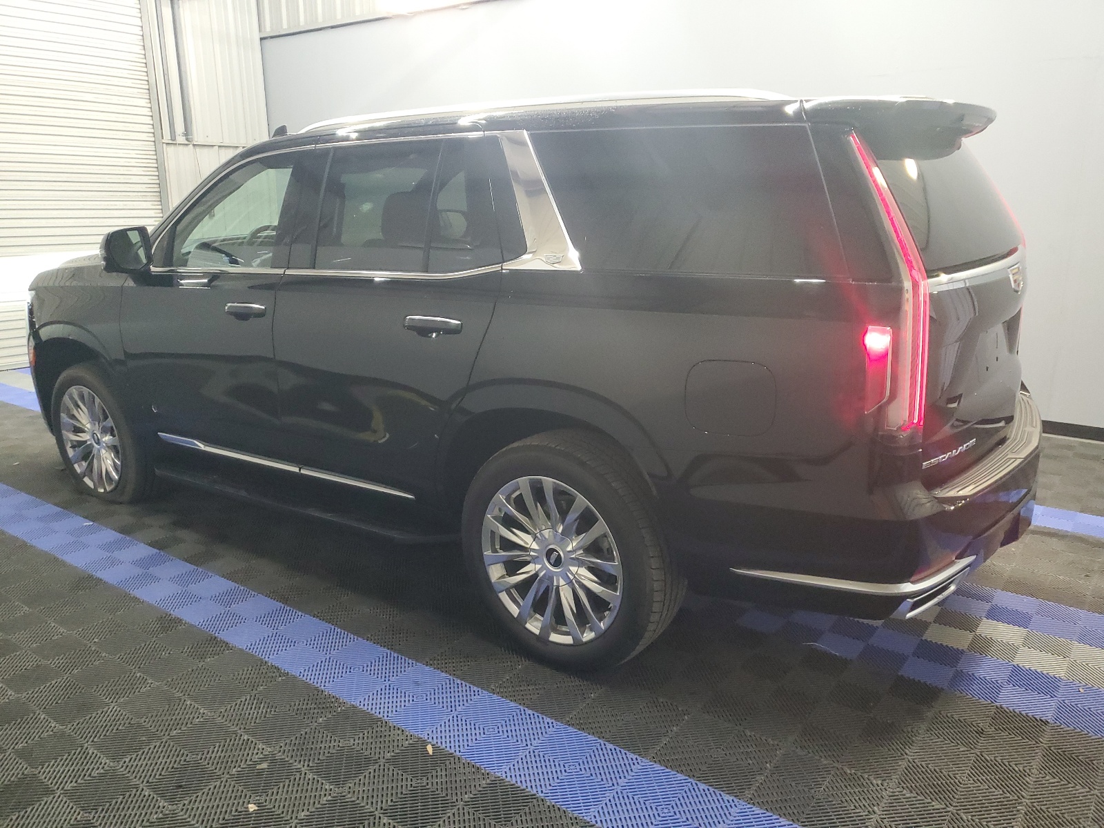 2024 Cadillac Escalade Premium Luxury vin: 1GYS3BKL2RR275665