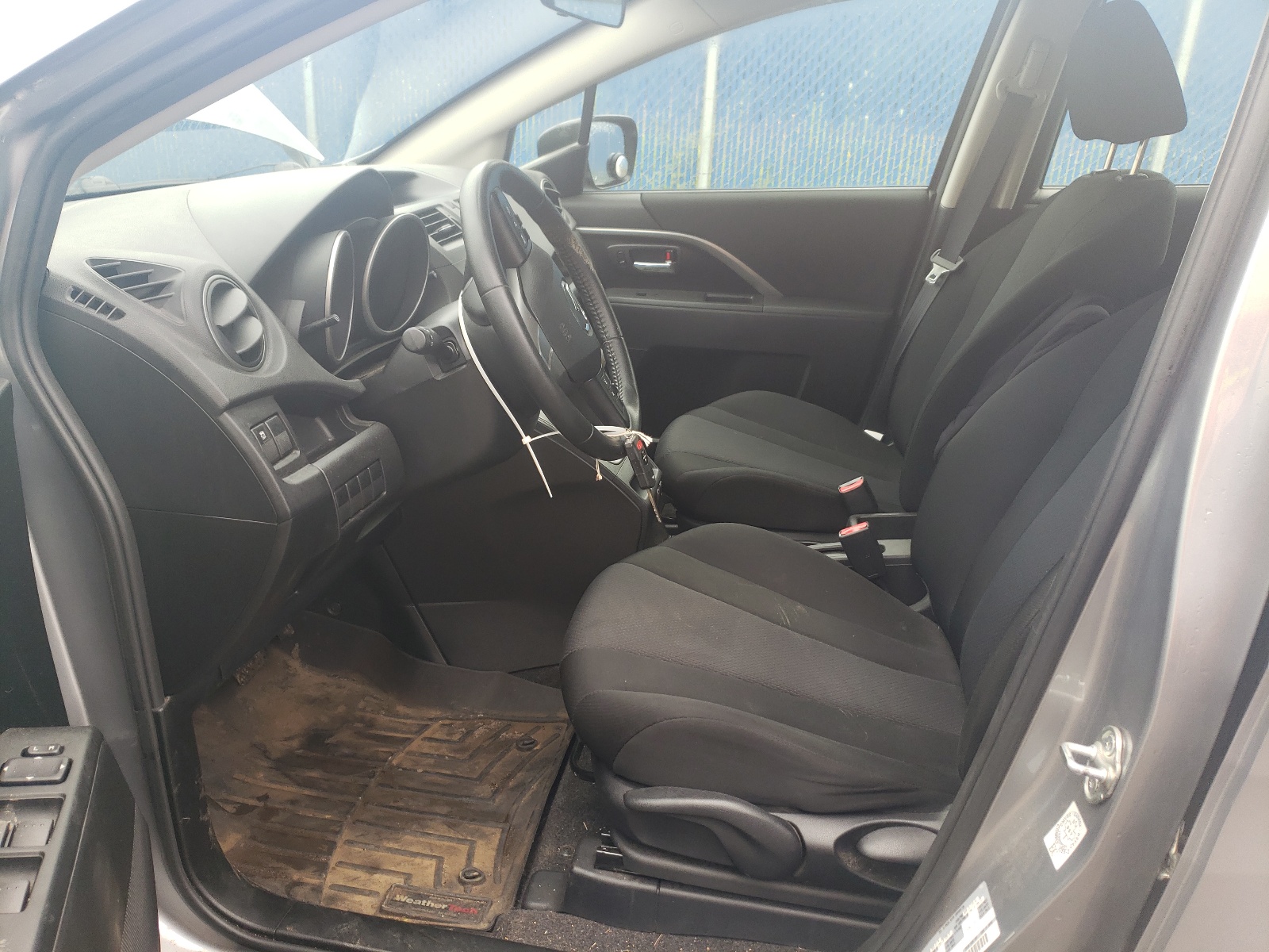 JM1CW2CL8E0170918 2014 Mazda 5 Touring