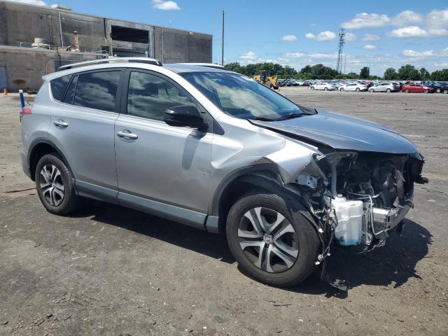 JTMBFREV0JJ258238 | 2018 Toyota rav4 le