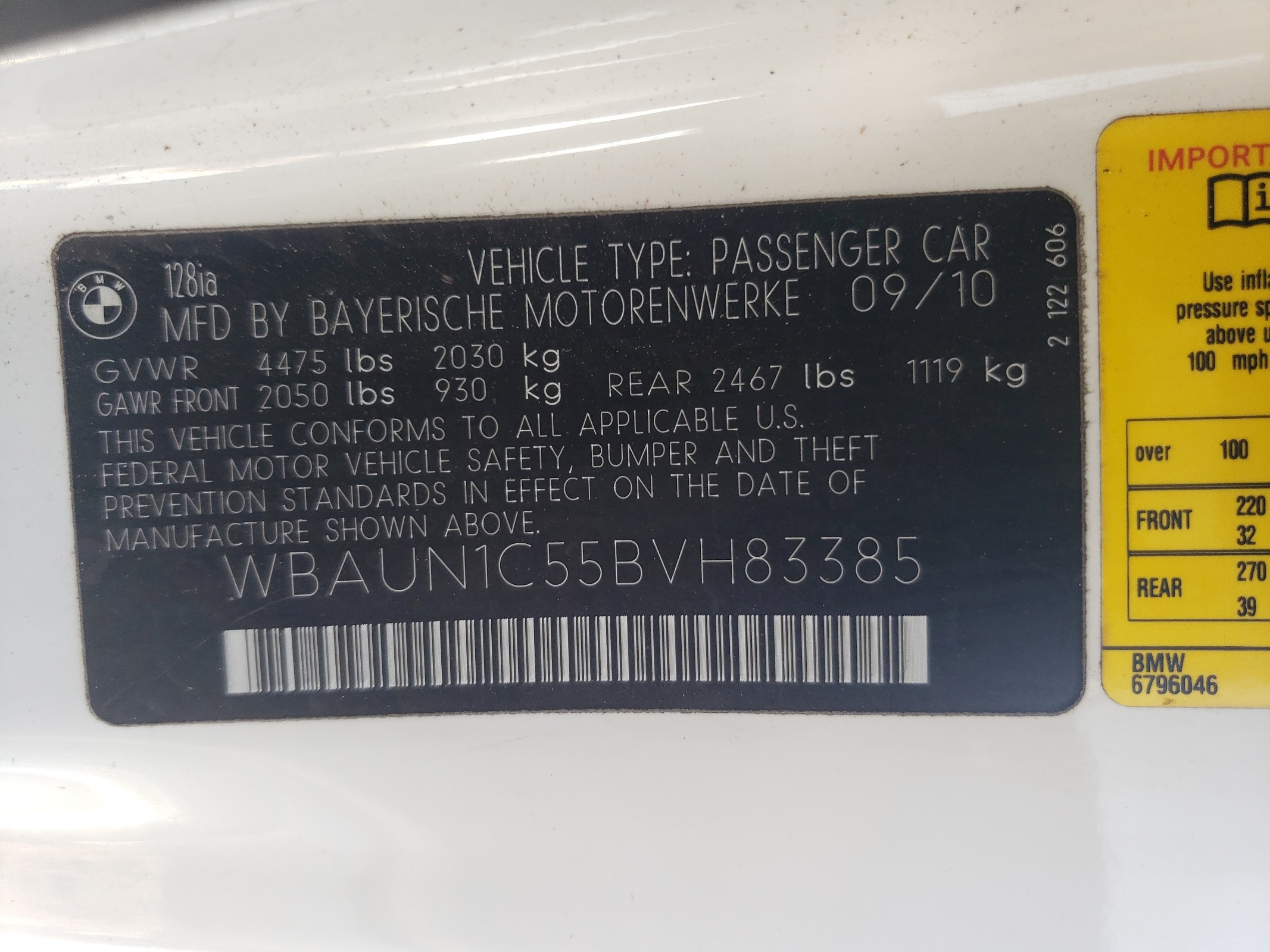 WBAUN1C55BVH83385 2011 BMW 128 I