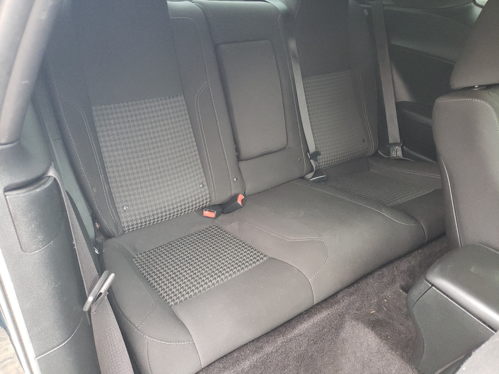 2C3CDZAG7HH501092 2017 Dodge Challenger Sxt