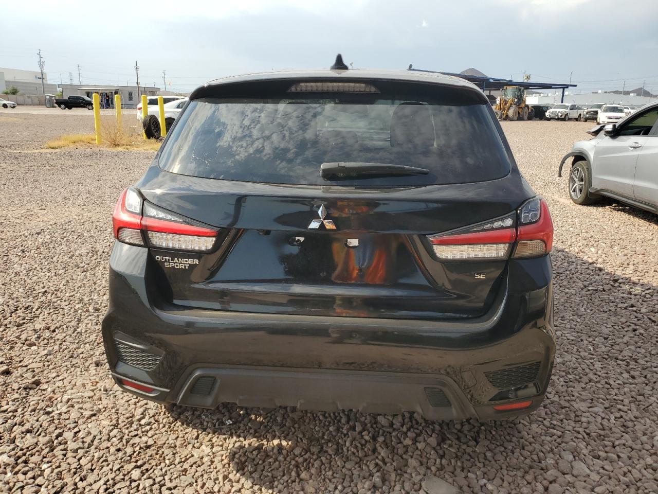 JA4APUAU9MU029255 2021 Mitsubishi Outlander Sport Es