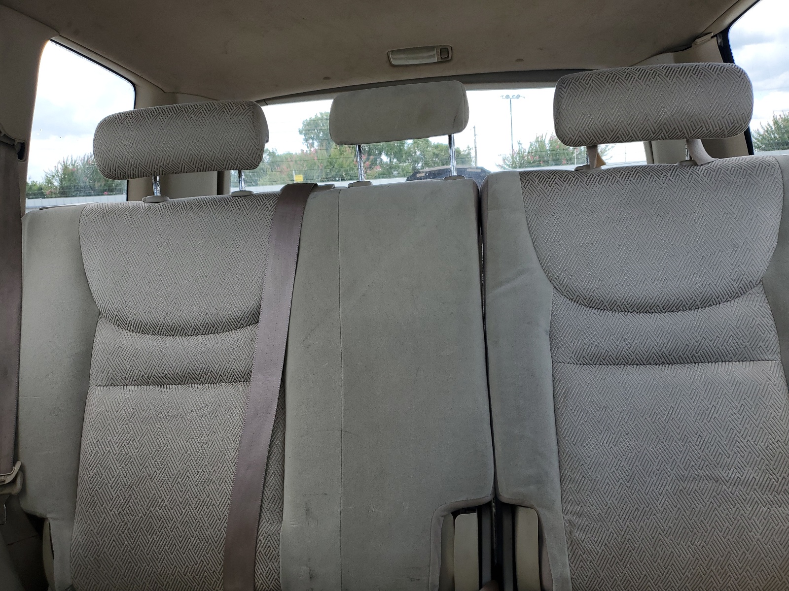 JTEGD21A810018605 2001 Toyota Highlander