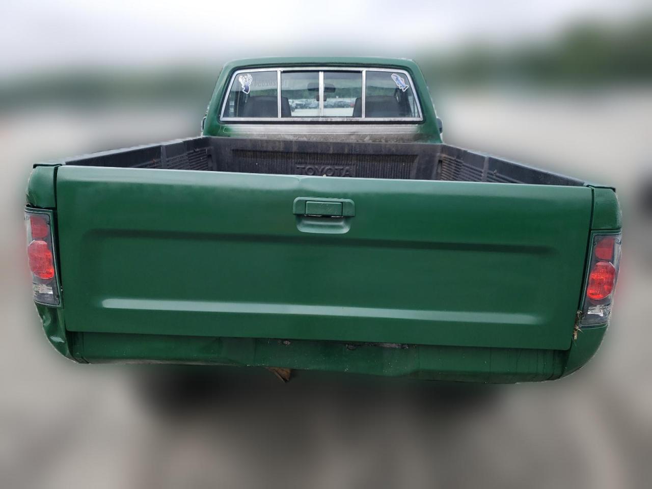 1992 Toyota Pickup 1/2 Ton Short Wheelbase Dlx VIN: JT4RN01P4N7053688 Lot: 65262654