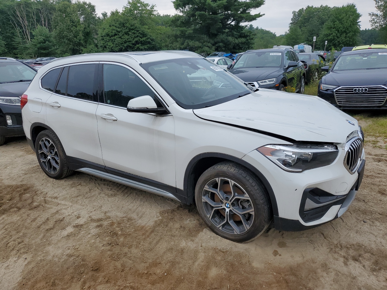 2020 BMW X1 xDrive28I vin: WBXJG9C03L3L79758