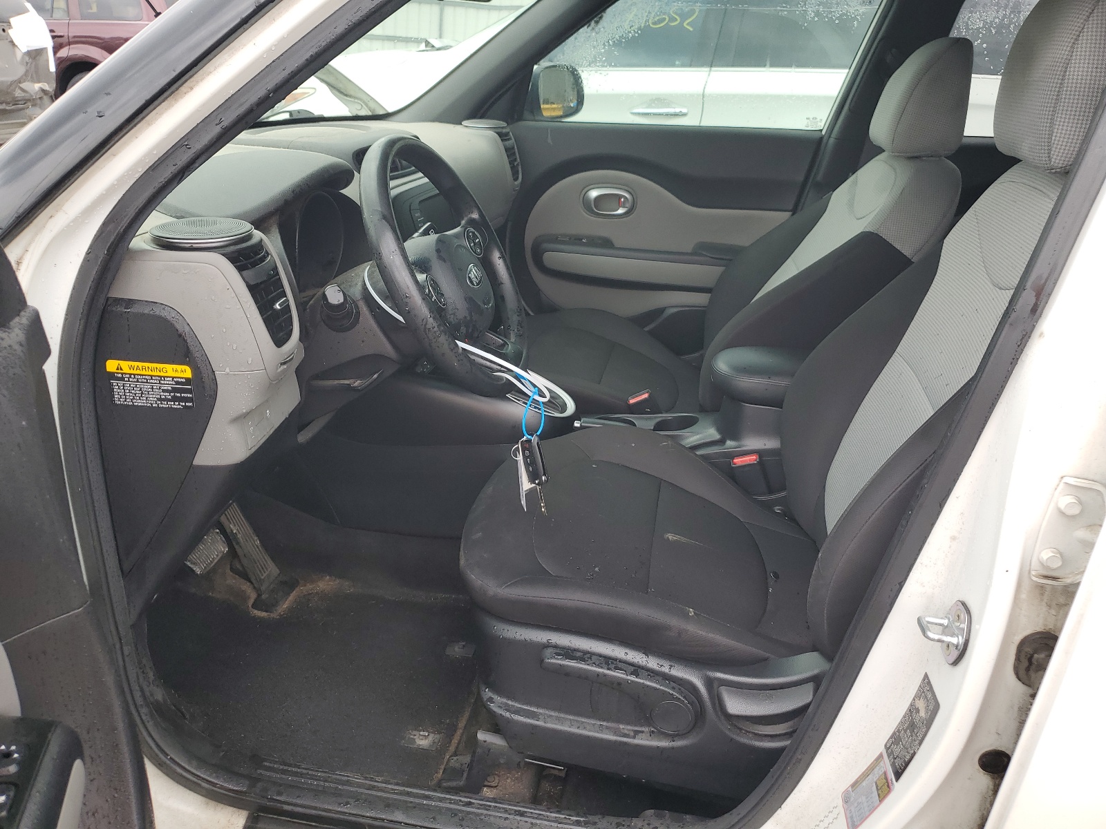 KNDJN2A20H7445262 2017 Kia Soul