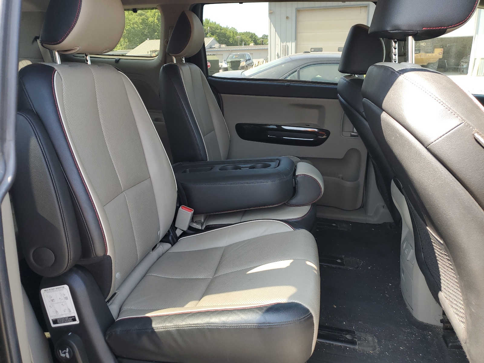 KNDMC5C16L6615177 2020 Kia Sedona Ex